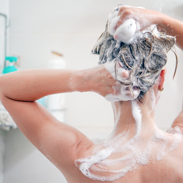 Gardez de beaux cheveux pendant le confinement